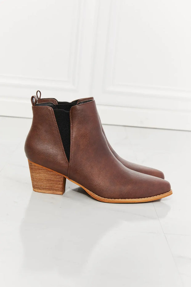 MMShoes Back At It Point Toe Bootie in Chocolate - Fashionmj