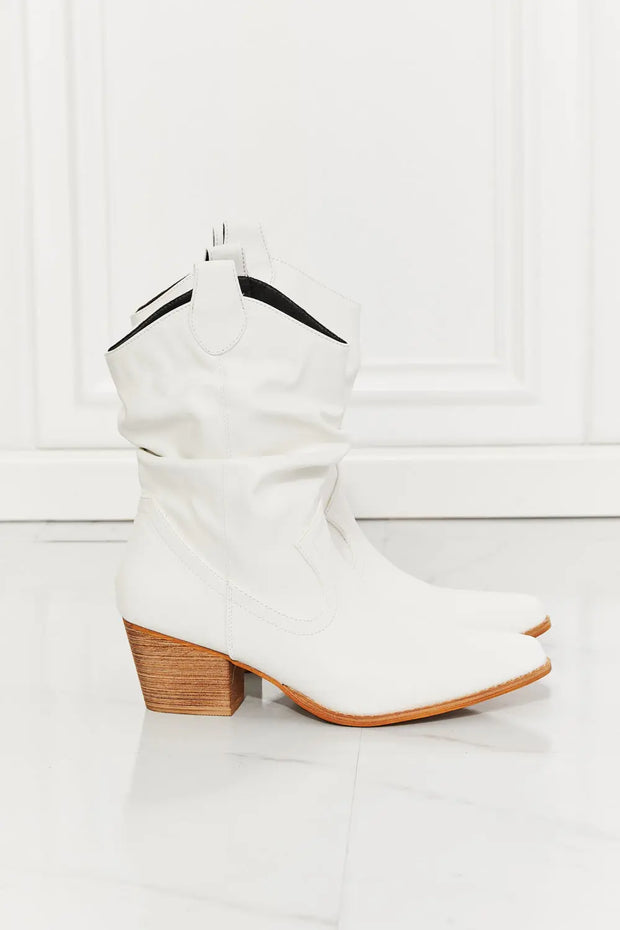 MMShoes Better in Texas Scrunch Cowboy Boots in White - Fashionmj