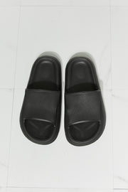 MMShoes Arms Around Me Open Toe Slide in Black - Fashionmj