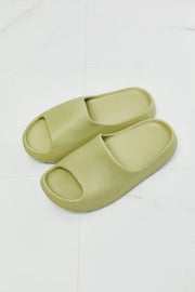 NOOK JOI In My Comfort Zone Slides in Green - Fashionmj