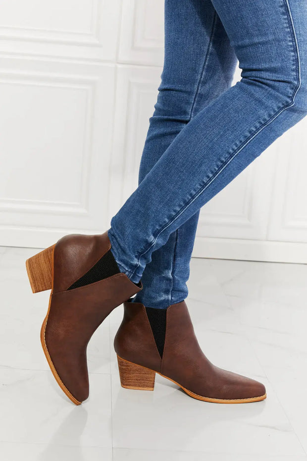 MMShoes Back At It Point Toe Bootie in Chocolate - Fashionmj