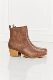 MMShoes Love the Journey Stacked Heel Chelsea Boot in Chestnut - Fashionmj