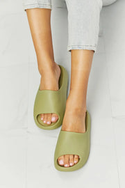 NOOK JOI In My Comfort Zone Slides in Green - Fashionmj