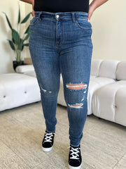 Judy Blue Full Size  High Waist Distressed Skinny Jeans - Fashionmj