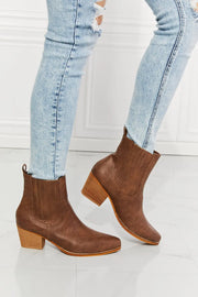 MMShoes Love the Journey Stacked Heel Chelsea Boot in Chestnut - Fashionmj