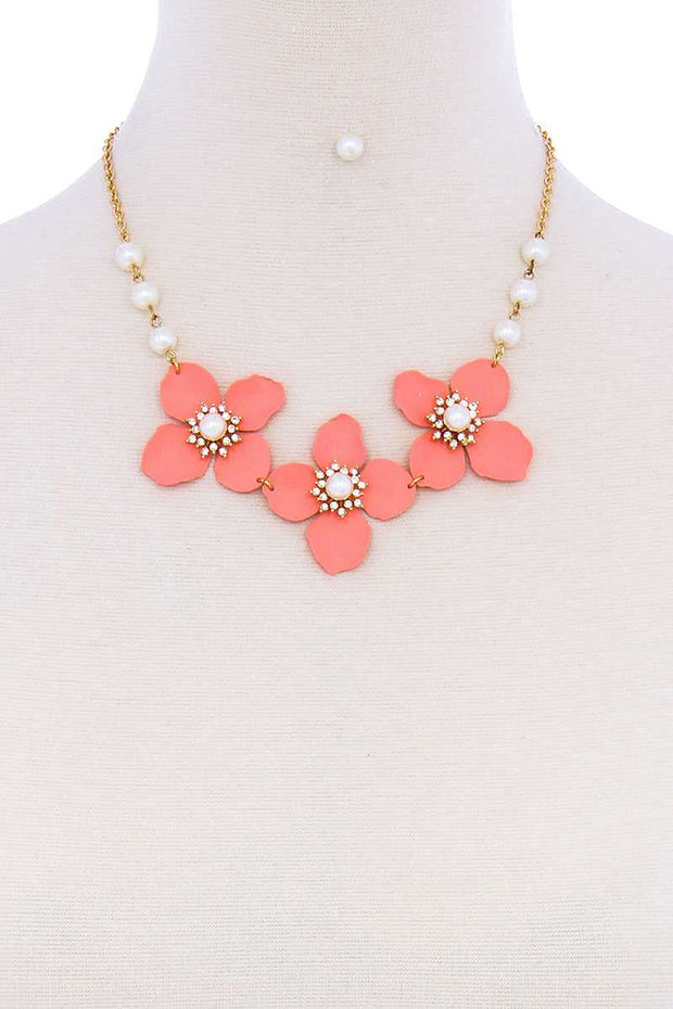 Stylish Flower And Pearl Necklace Set - Fashionmj