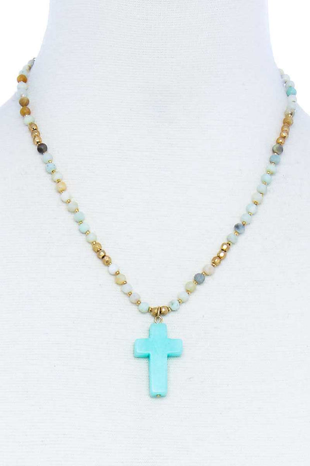 Chic Beaded And Cross Pendant Necklace - Fashionmj