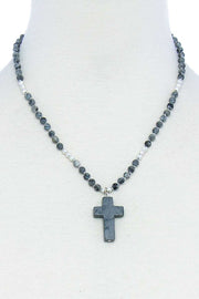 Chic Beaded And Cross Pendant Necklace - Fashionmj