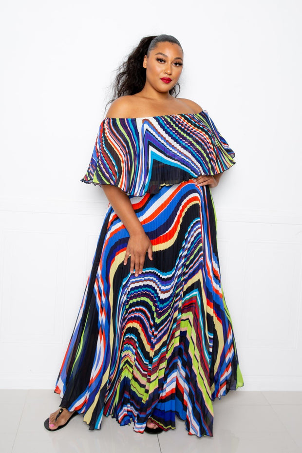 Geo Printed Off Shoulder Pleated Maxi Dress - Fashionmj