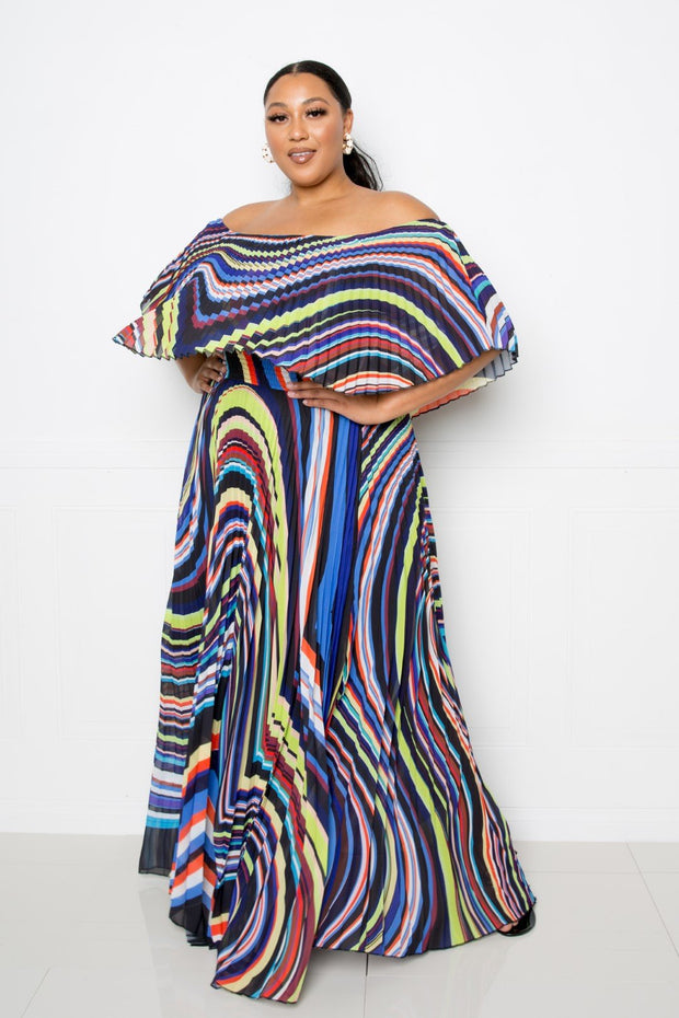 Geo Printed Off Shoulder Pleated Maxi Dress - Fashionmj