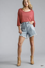 High Rise Denim Shorts With Raw Hem - Fashionmj