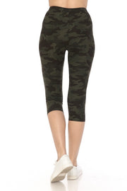 Multi-color Print, Cropped Capri Leggings In A Fitted Style With A Banded High Waist - Fashionmj