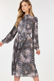 Long Sleeve Pleated Snake Skin Print Midi Dress - Fashionmj