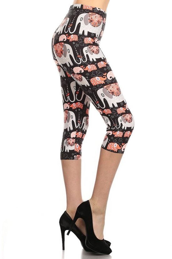 Elephants Printed, High Waisted Capri Leggings In A Fitted Style With An Elastic Waistband - Fashionmj