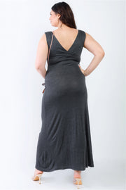 Plus V-neck Sleeveless Maxi Dress - Fashionmj