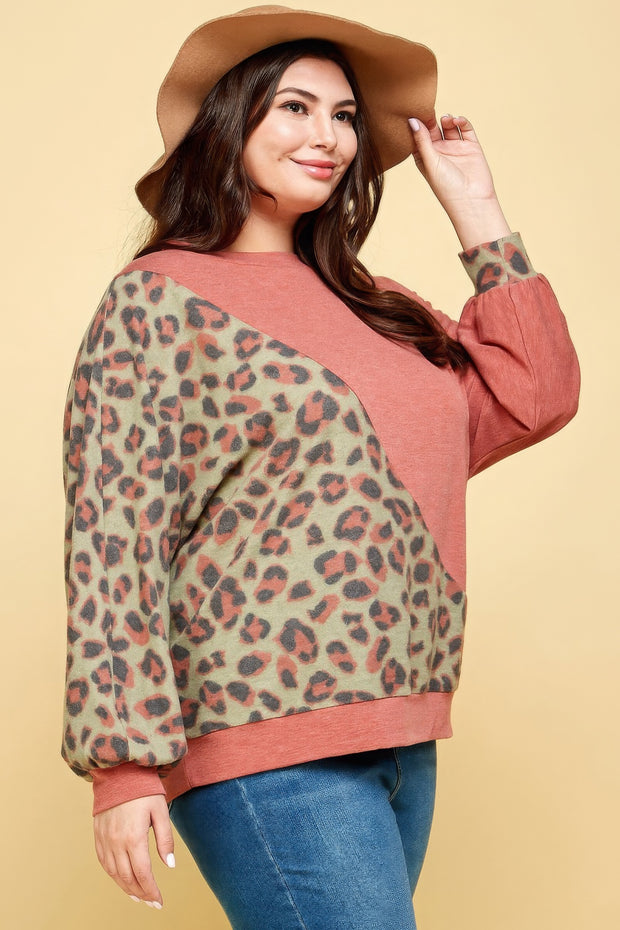 Plus Size Cute Animal French Terry Brush Contrast Print Pullover - Fashionmj