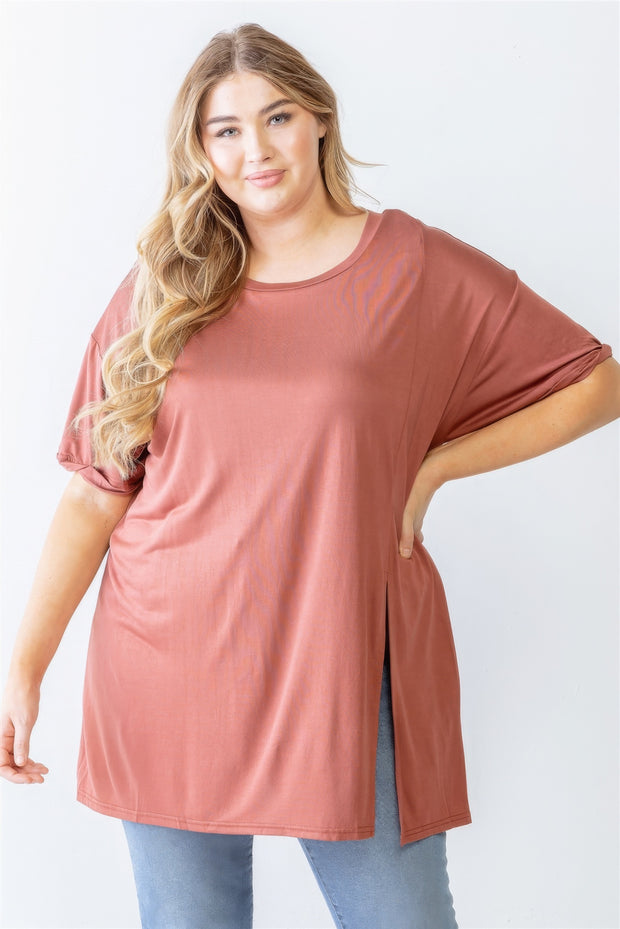 Plus Brick Round Neck Short Sleeve Relax Top - Fashionmj