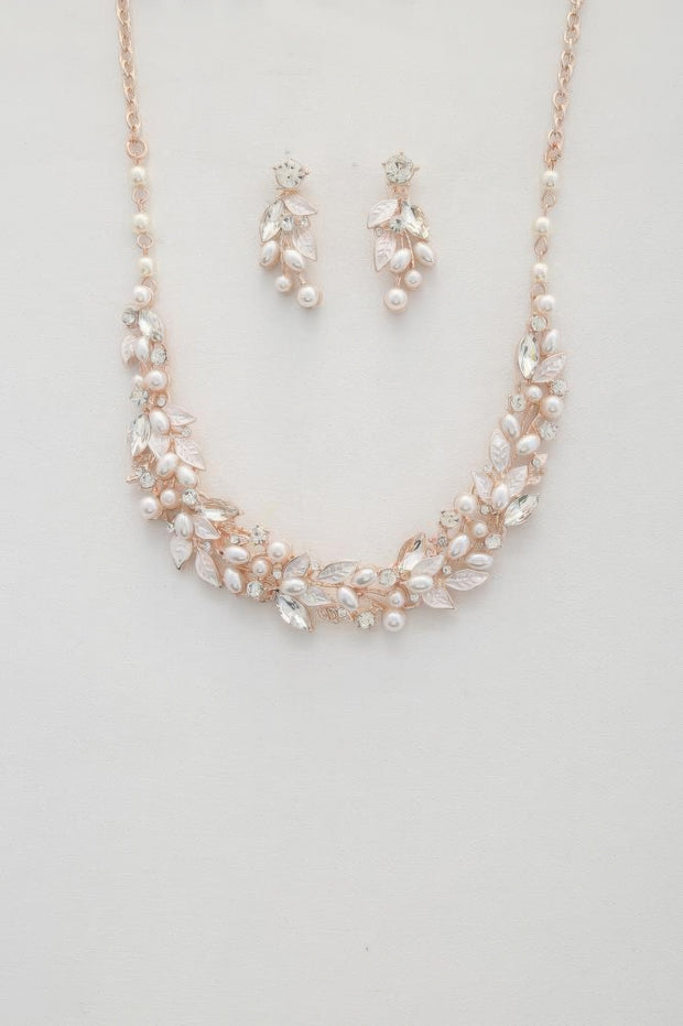 Leaf Pattern Pearl Crystal Necklace - Fashionmj