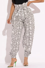 Snake Skin Printed Paper Bag Style Cargo Pants - Fashionmj