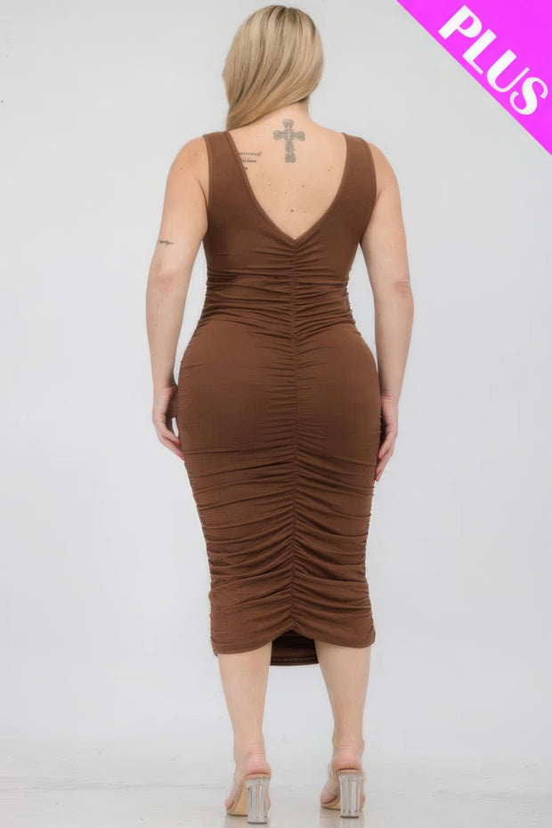 Plus Size Square Neck Ruched Bodycon Midi Dress - Fashionmj