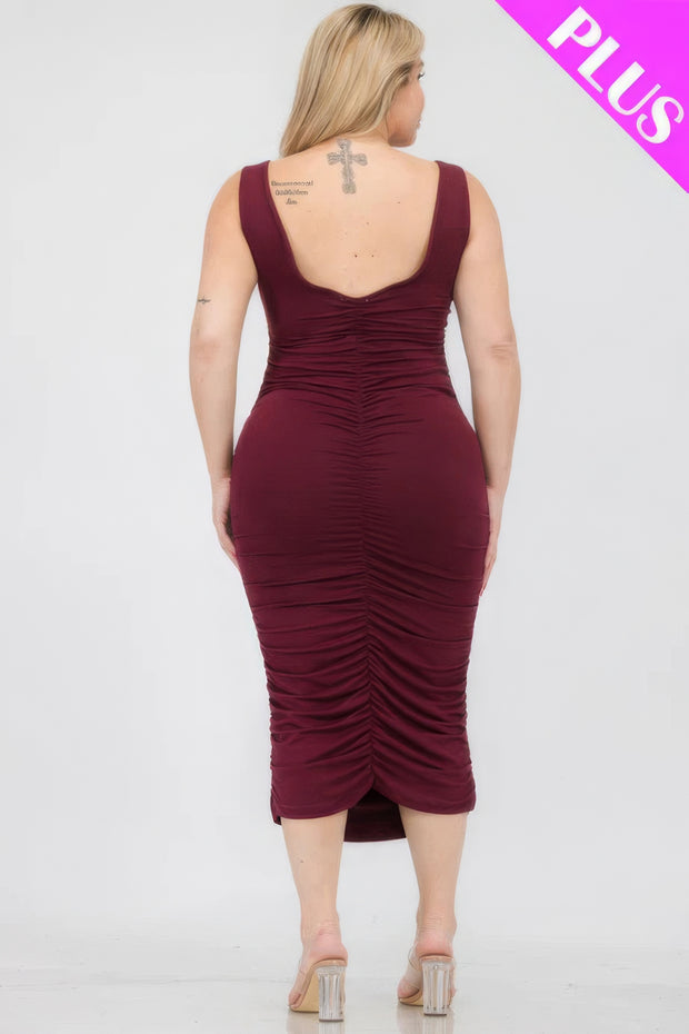 Plus Size Square Neck Ruched Bodycon Midi Dress - Fashionmj