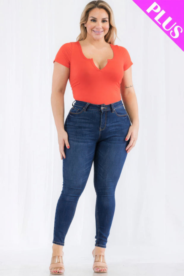 Plus Size Casual Split Neck Solid Short Sleeve Bodysuit - Fashionmj