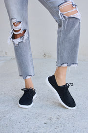 Forever Link Flat Round Toe Lace-Up Sneakers - Fashionmj