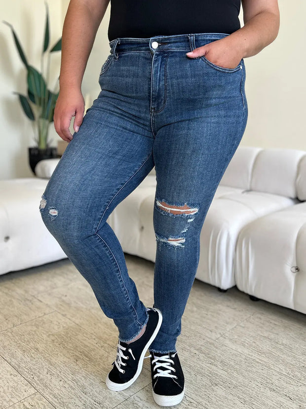 Judy Blue Full Size  High Waist Distressed Skinny Jeans - Fashionmj