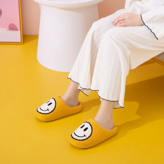 Melody Smiley Face Slippers - Fashionmj