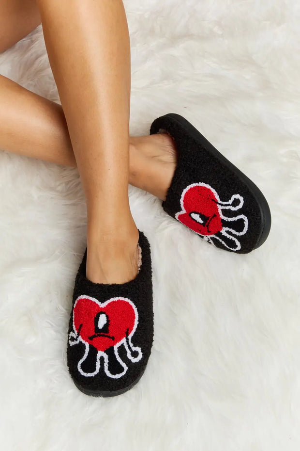 Melody Love Heart Print Plush Slippers - Fashionmj