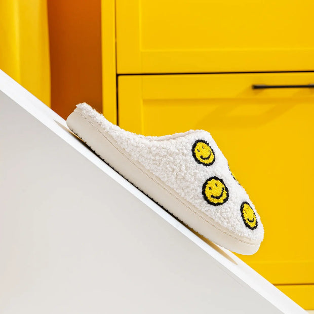 Melody Smiley Face Slippers - Fashionmj