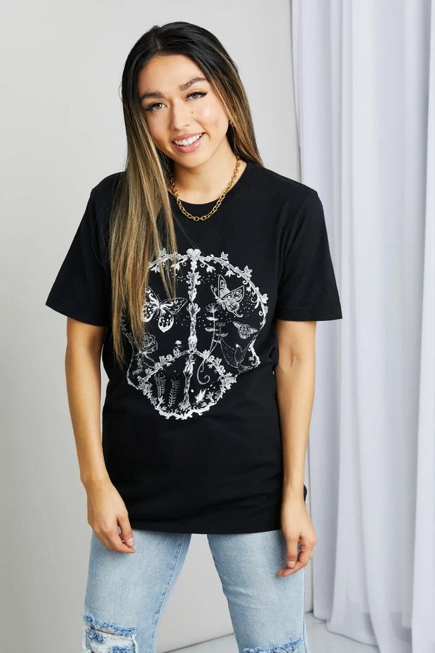 mineB Full Size Butterfly Graphic Tee Shirt - Fashionmj