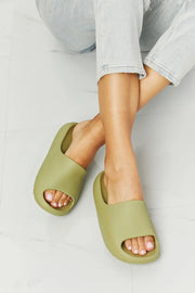 NOOK JOI In My Comfort Zone Slides in Green - Fashionmj